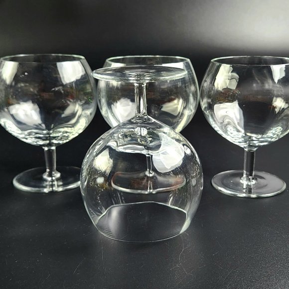 Vintage - Opaque Brandy/ Cocktail Glass  - 4.5\
